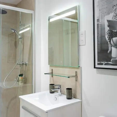 Le Nid De Rigny Avec Terrasse Et Place Parking Ext